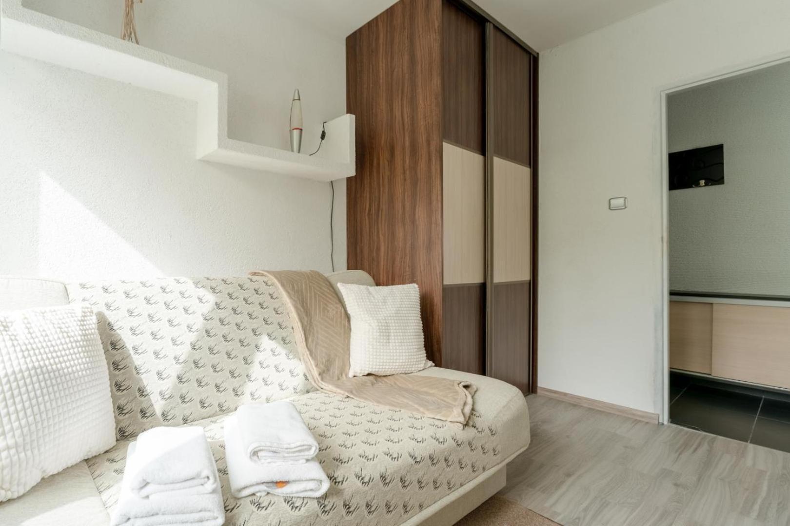 Apartament Gold - 2 Osobne Sypialnie Z Balkonem - Spaceapart Jelenia Góra Kültér fotó